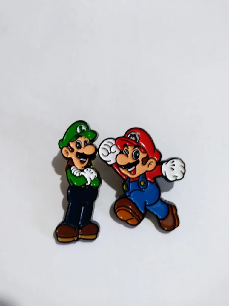 Mario Bros Pin Broche Metálico X 2 - Mario - Luigi - Oni Anime Store